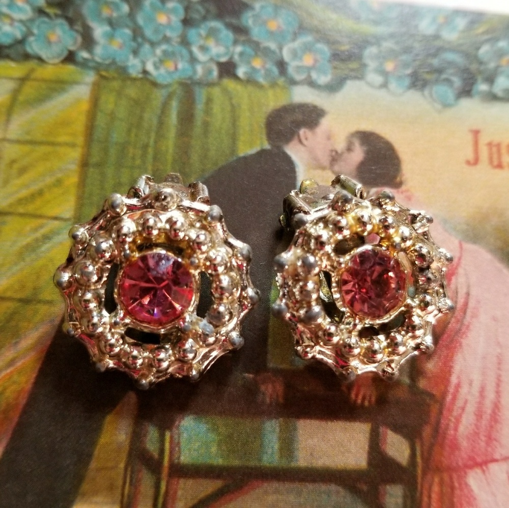 Vintage earrings pink gem clip back earrings silver tone